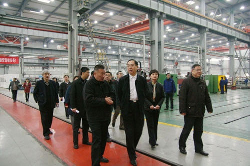倪健民率全总慰问团来杭机送温暖-企业新闻-浙江杭机股份有限公司
